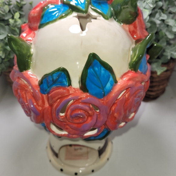 BLUE SKY CLAYWORKS DAY OF THE DEAD FLORAL CANDLE SKULL - Picture 4 of 8
